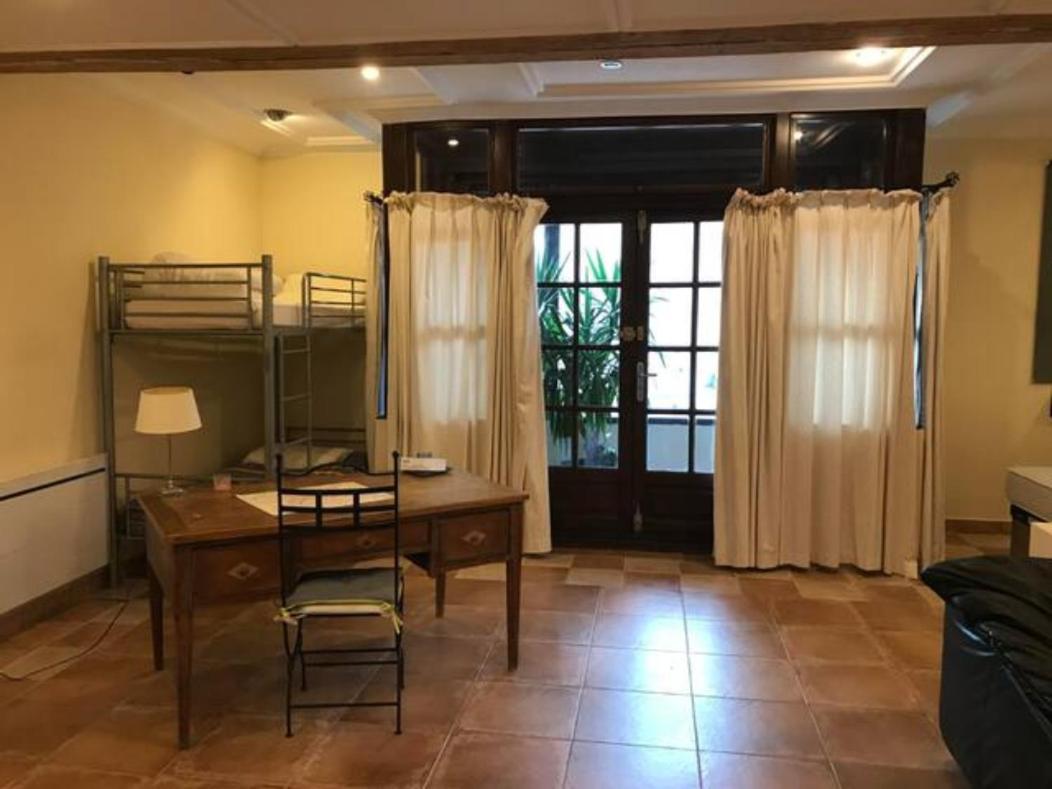 Hibiscus House Apartment Carcassonne Bagian luar foto